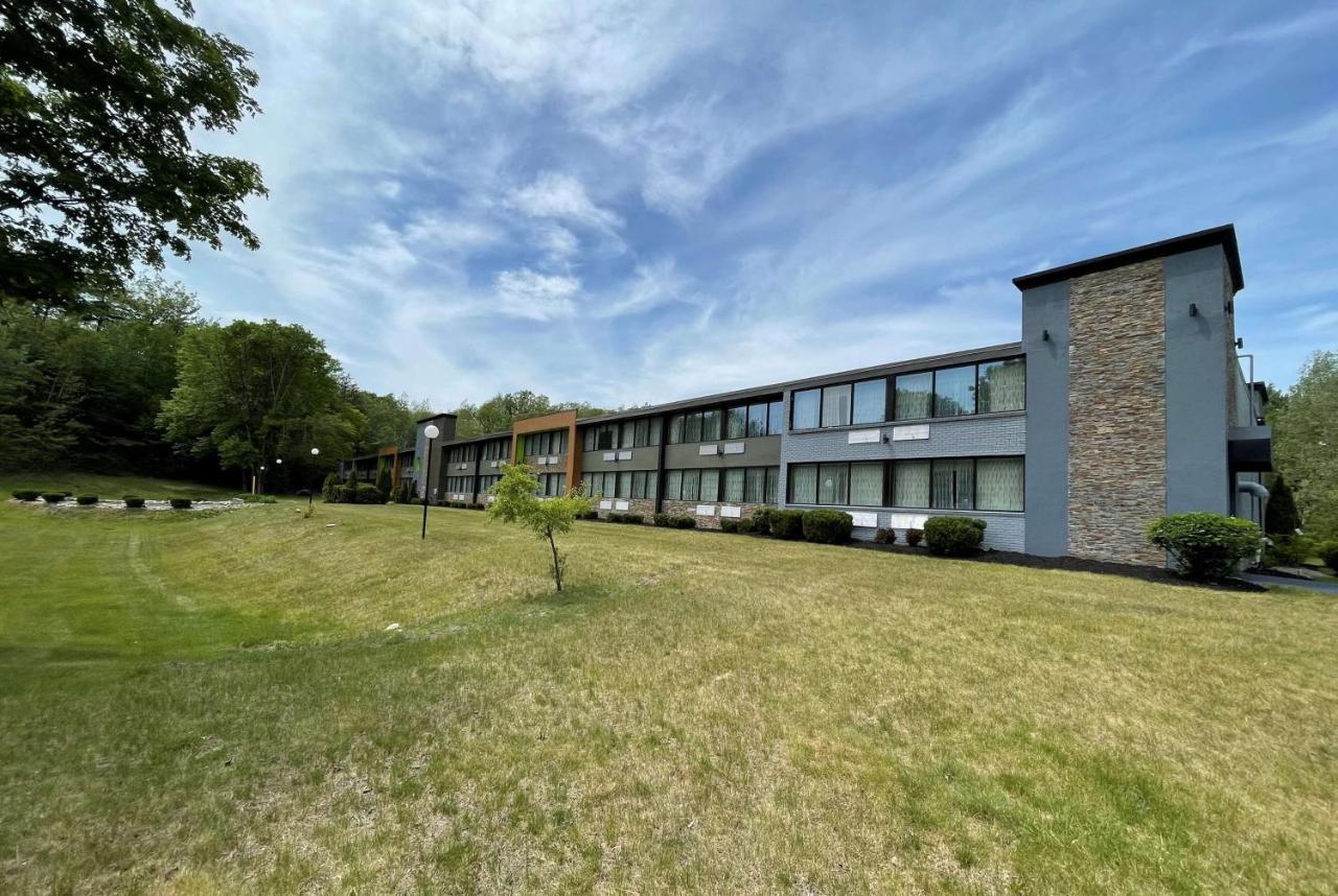 Wingate By Wyndham Lake George Eksteriør bilde
